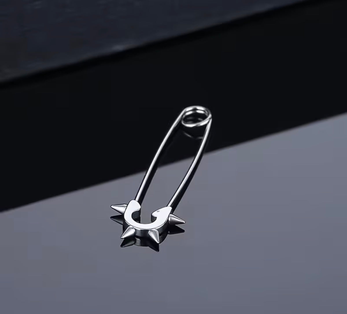 GXTH • SAFETY PIN